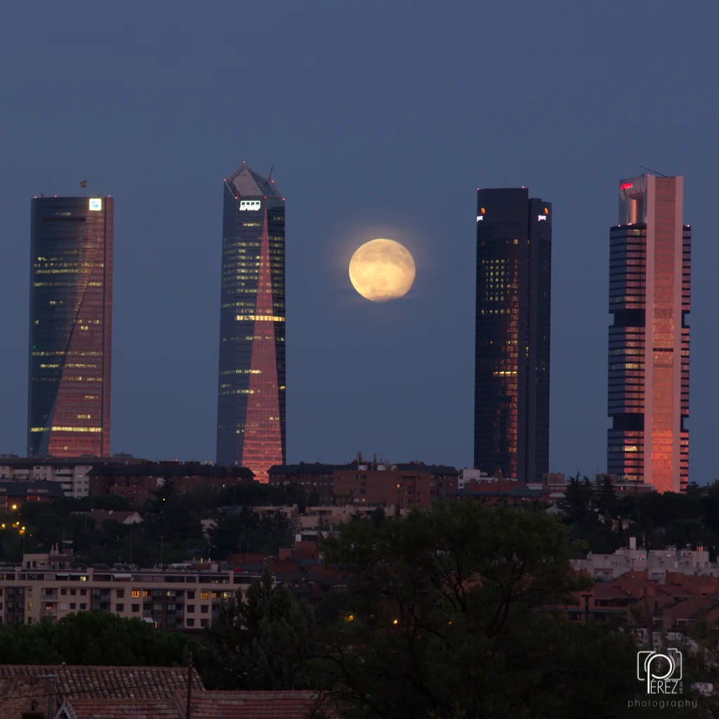 las cuatro torres
