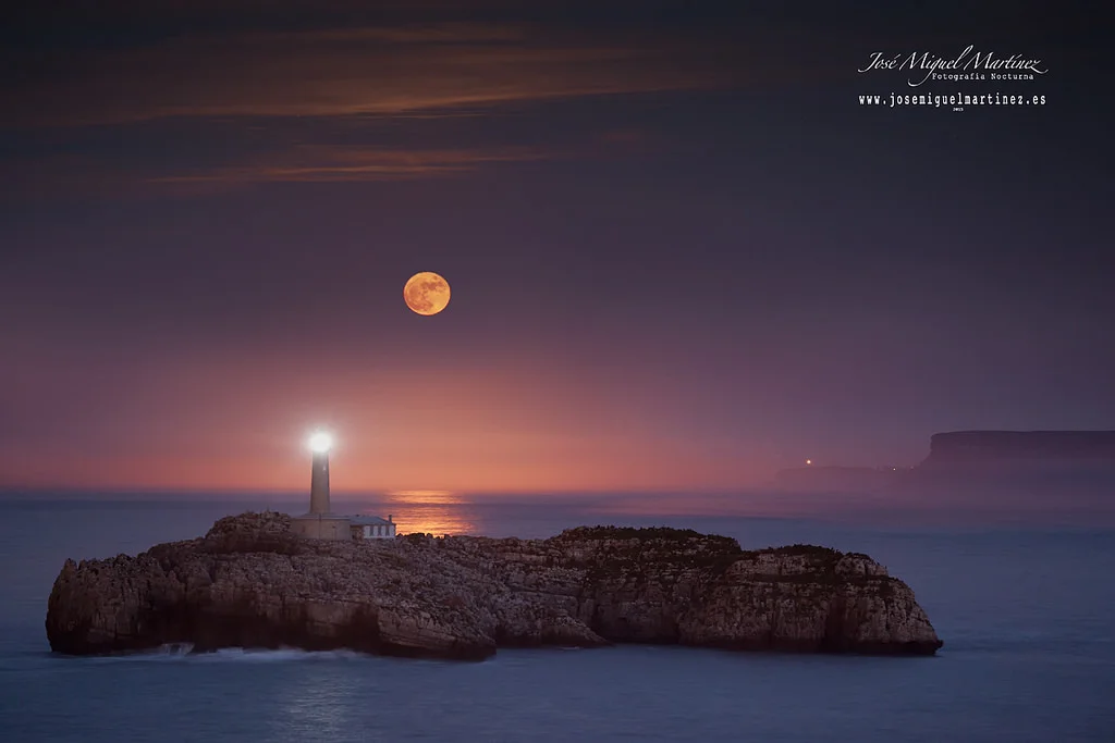 faro e isla de mouro santander