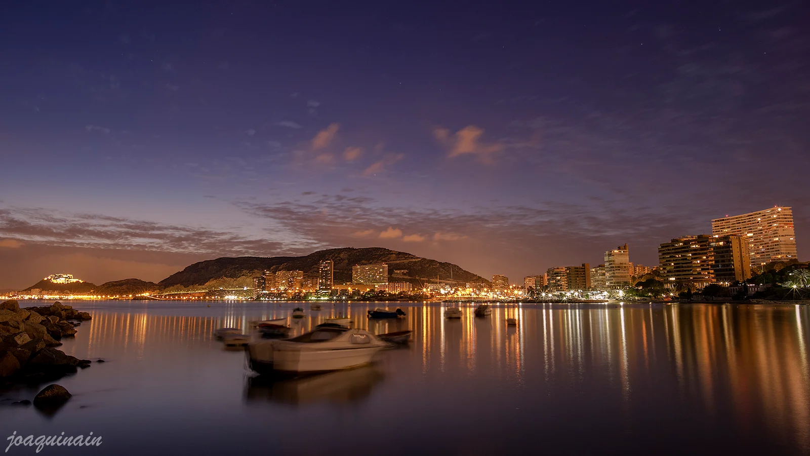 almadraba skyline