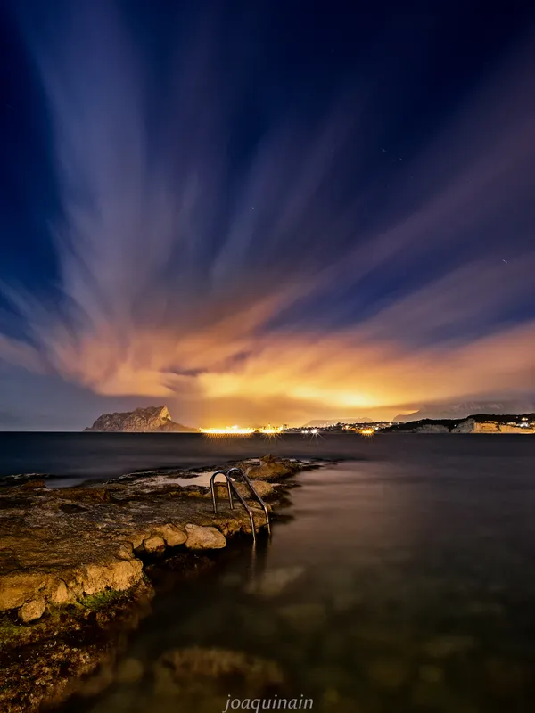 cap blanc