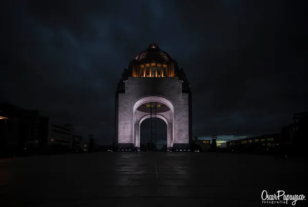 monumento a la revolucion