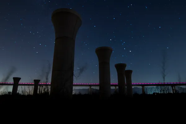 pilares autopista a38, fotografía nocturna en Sueca