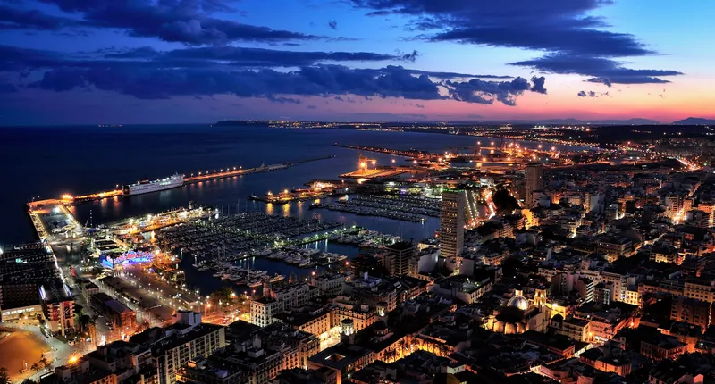 alicante vistas desde el castillo de santa barbara