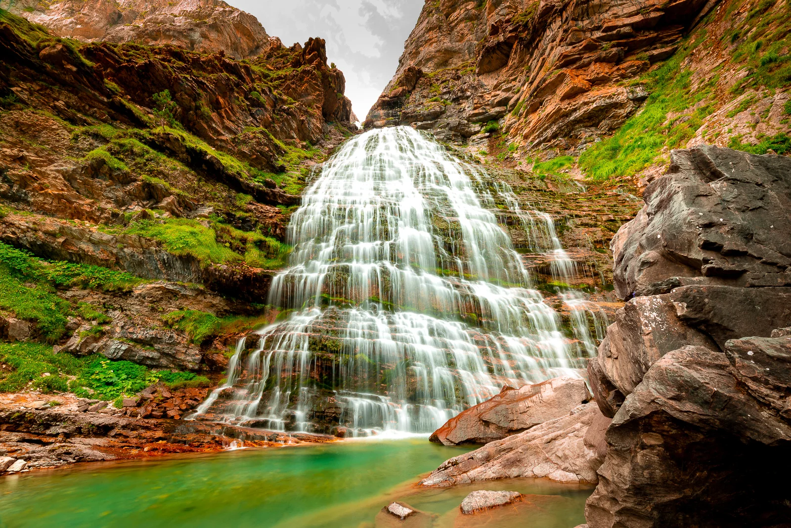 cascada cola de caballo parque nacional de torla ordesa