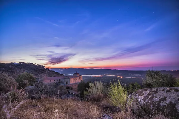 se va la noche placentina, fotografía nocturna en Oliva de Plasencia