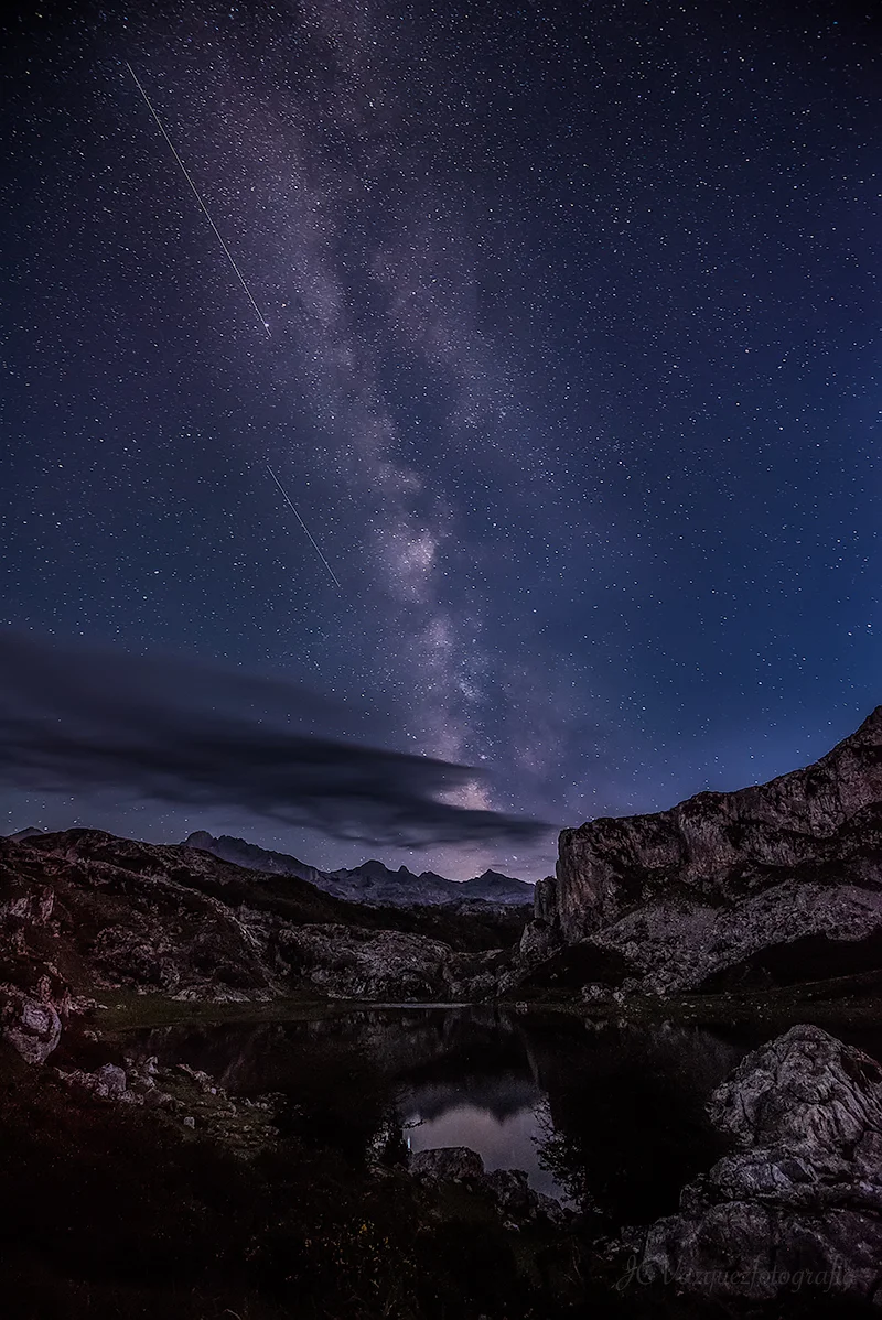 milky way in ercina lake