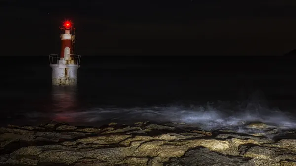 faro sealizacion de san vicente de la barquera