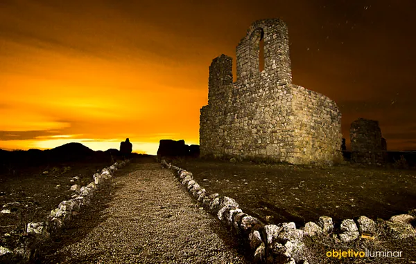ermita y muralla valeria