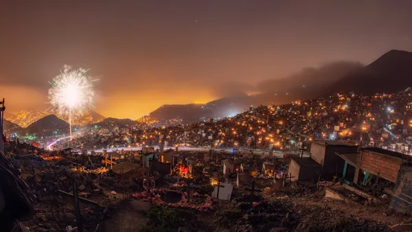festivo cementerio